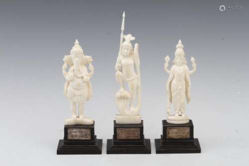 INDIAN STYLED GOD STATUE（TOTAL 3 ITEMS AND MEASURE BY THE LARGEST ITEM) L:2.8