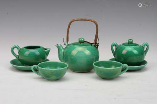 [CHINESE] A SET OF REPUBLIC OF CHINA PERIOD STYLED GREEN GLAZED TEA SETS(TOTAL 7 ITEMS AND MEASURE BY THE LARGEST ITEM) L:2.8