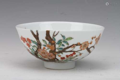 [CHINESE] YONG ZHENG NIAN ZHI MARKED ENAMEL BOWL PAINTED WITH PLUM FLOWER PATTERN W:5.65