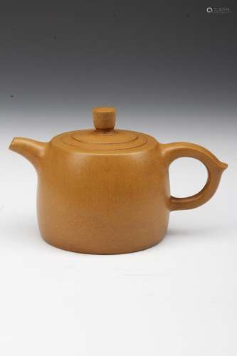 [CHINESE] GU JING ZHOU MARKED BOCCARO TEAPOT L:6