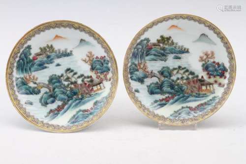 [CHINESE]A PAIR OF DA QING JIA QING NIAN ZHI MARKED FAMILLE ROSE PLATES PAINTED WITH LANDSCAPE PATTERN W:5.2