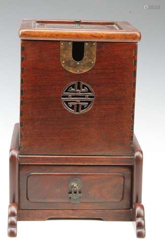 [CHINESE] REPUBLIC OF CHINA PERIOD STYLED SUAN ZHI WOOD MADE CASE L:9.5