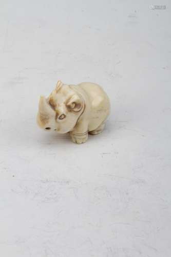 [CHINESE] CARVED RHINO ORNAMENT L:1.75