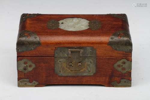 [CHINESE]REPUBLIC OF CHINA STYLED JADE INLAID WOODEN JEWELRY BOX L:6.3