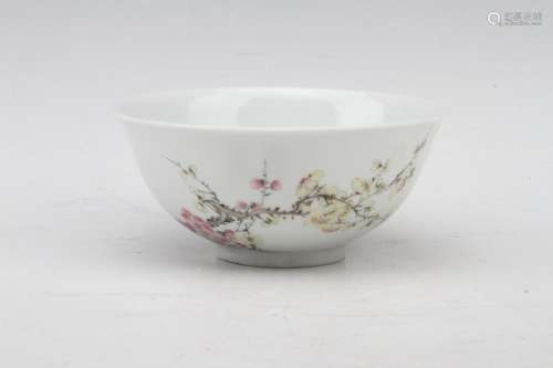 [CHINESE]A LE ZHEN TANG MARKED FAMILLE ROSE BOWL PAITNTED WITH PLUM FLOWERS L:5