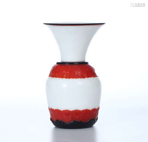 CHINESE RED PEKING GLASS WATER POT