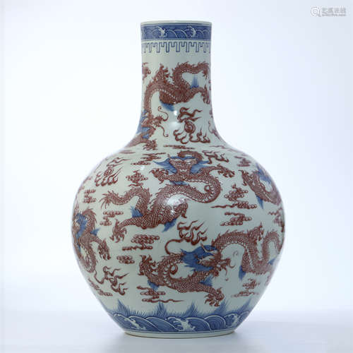 LARGE CHINESE PORCELAIN BLUE AND WHITE IRON RED DRAGON TIANQIU VASE