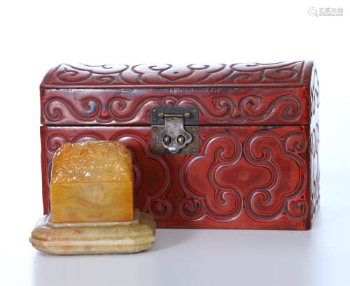 CHINESE TIANHUANG STONE SEAL IN CINNABAR CASE