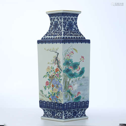 CHINESE PORCELAIN BLUE AND WHITE FAMILLE ROSE FLOWER SQUARE VASE