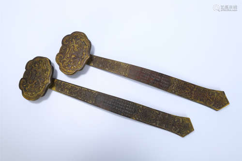 PAIR OF CHINESE GILT AGALWOOD RUYI SCEPTERS