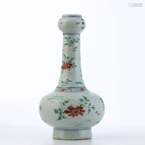 CHINESE PORCELAIN SANCAI FLOWER VASE