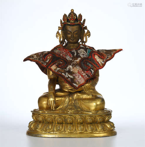 CHINESE GILT BRONZE SEATED BUDDHA