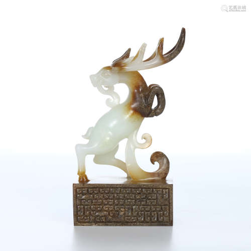 CHINESE DOUBLE COLOR JADE DEER TABLE ITEM