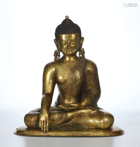 CHINESE GILT BRONZE SEATED SAKAYMUNI