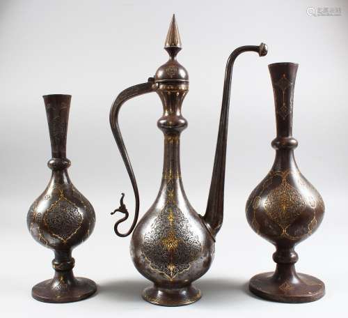 A GARNITURE OF 19TH CENTURY PERSIAN QAJAR GOLD INLAID AND CHASED EWER AND PAIR OF BOTTLE VASES, 39cm
