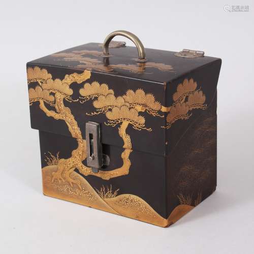 A GOOD JAPANESE MEIJI PERIOD LACQUER CHEST, the gold lacquer decoration depicting scnes of pine