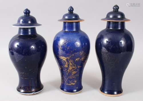 THREE 18TH CENTURY CHINESE POWDER BLUE & GILT PORCELAIN JARS & COVERS, the body of the jars with