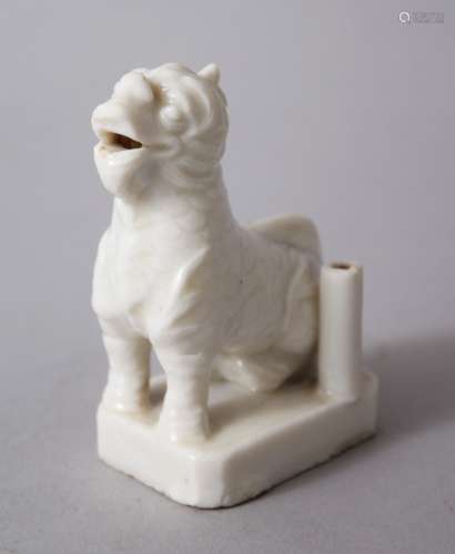A CHINESE KANGXI DEHUA / BLANC DE CHINE WATER DROPPER IN THE FORM OF A MYTHICAL BEAST, possibly