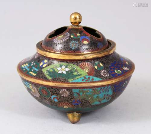 A 20TH CENTURY CHINESE CLOISONNE CENSER AND COVER, the body of the vessel decorated with fan