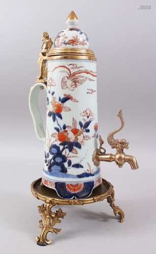 A GOOD JAPANESE EDO PERIOD PORCELAIN IMARI URN / COFFEE POT, waisted tapering form and raised on