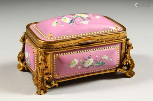 A GOOD 19TH CENTURY PINK ENAMEL AND ORMOLU MOUNTED HINGED CASKET AND COVER, each panel painted