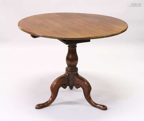 A GEORGE III MAHOGANY CIRCULAR TILT TOP TRIPOD TABLE, with 