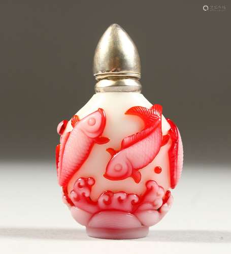 A PEKING CAMEO GLASS SCENT BOTTLE with carp in relief and silver top. 7.5cms.