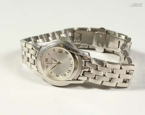 A LADIES' STEEL GUCCI WRISTWATCH.