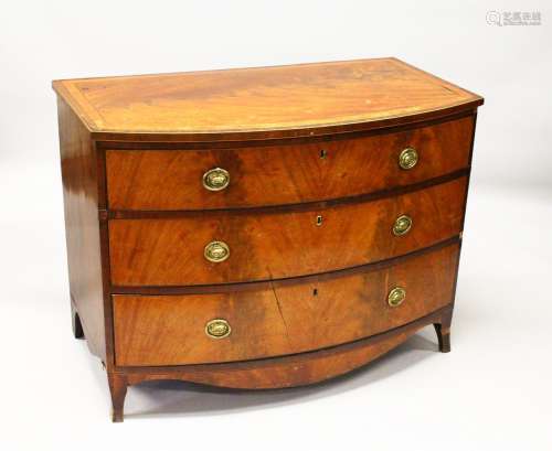 A GOOD GEORGE III MAHOGANY BOW FRONTED CHEST OF THREE DEEP DRAWERS, good mellow colour,