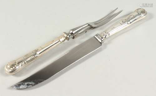 A PAIR OF QUEEN'S PATTERN CARVING KNIFE AND FORK.