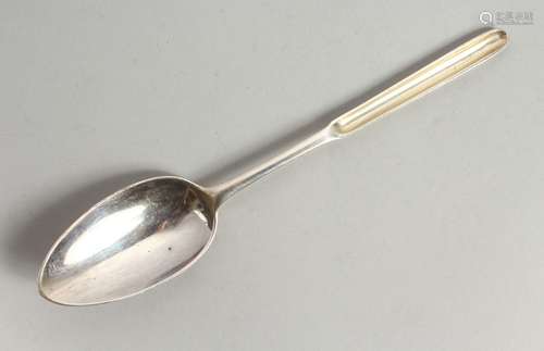 A GEORGE III MARROW SCOOP. London 1767.