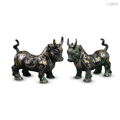 PAIR OF CHINESE SILVER GOLD INLAID BRONZE OX HAN DYNASTY