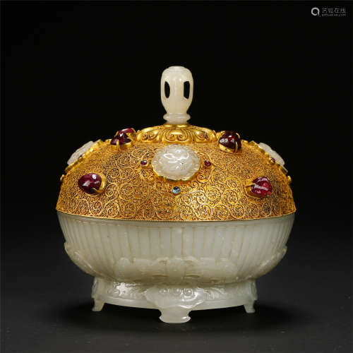 CHINESE PURE GOLD COVERED GEM STONE INLAID WHITE JADE LIDDED ROUND CENSER