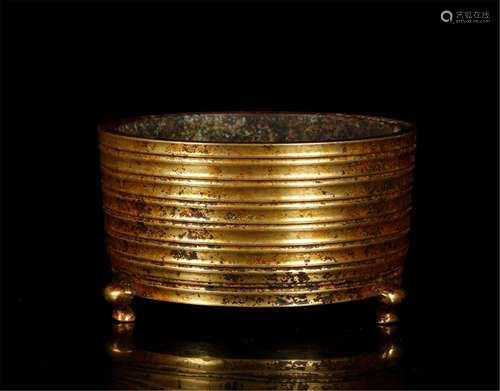 CHINESE GILT BRONZE TRIPLE FEET CYLINDERIAL CENSER