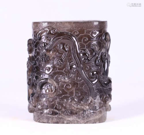 A CRYSTAL DRAGON PATTERN PEN HOLDER