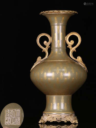 A BRONZE GLAZE CASTED DOUBLE EAR VASE