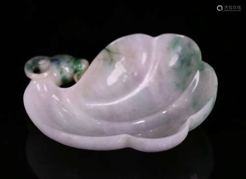 A JADEITE CARVED MELON PATTERN PEN WASHER