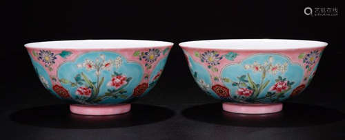 PAIR FAMILLE ROSE GLAZE WRAPPED FLOWER BOWL