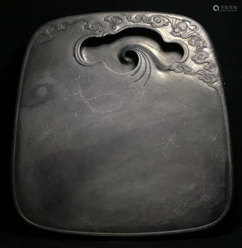 A DUAN STONE CARVED CLOUD PATTERN INK SLAB