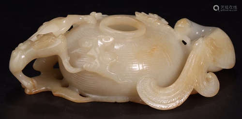 A HETIAN JADE CARVED PHOENIX&DRAGON PEN WASHER