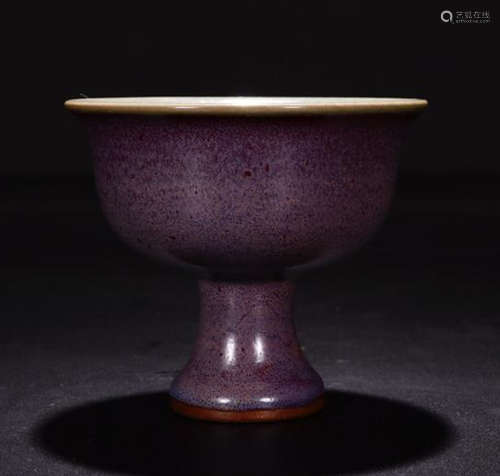 A JUNYAO PURPLE GLAZE CUP