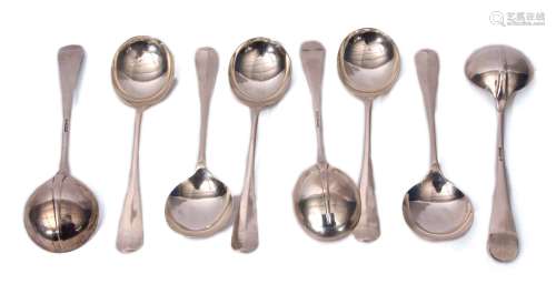 Mixed Lot: comprising six Hanoverian rat-tail pattern soup spoons, length 18cm, Sheffield 1920,