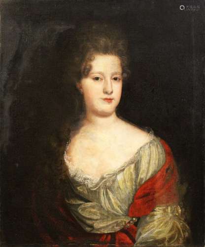 English School (18th century) Portrait of a lady, oil on canvas, 77 x 64cm, unframed