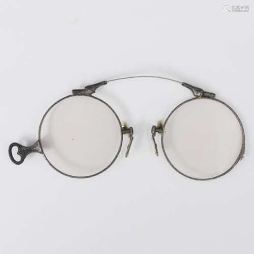 Antique 10K Monocle Glasses