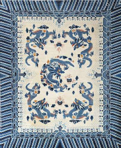 约1880年 宁夏 舞龙戏珠羊毛地毯