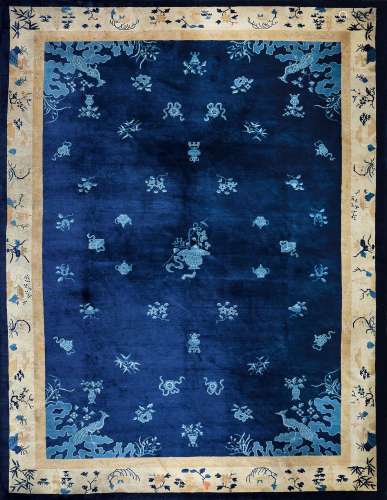 约1900年 北京 蓝地博古图吉祥纹羊毛地毯
