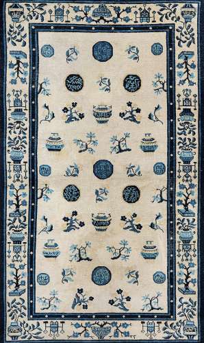 约1870年 北京 清供博古图羊毛地毯
