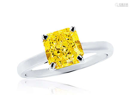 2.24克拉 天然艳彩黄色VS2净度钻石戒指
