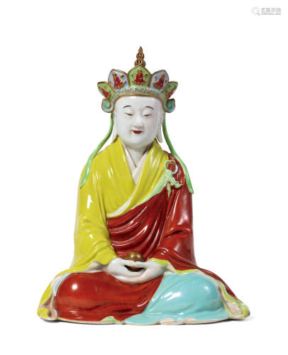 粉彩地藏王菩萨坐像