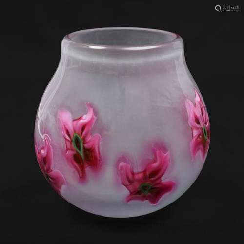 CHARLES LOTTON VASE MATCHING PRIOR LOT